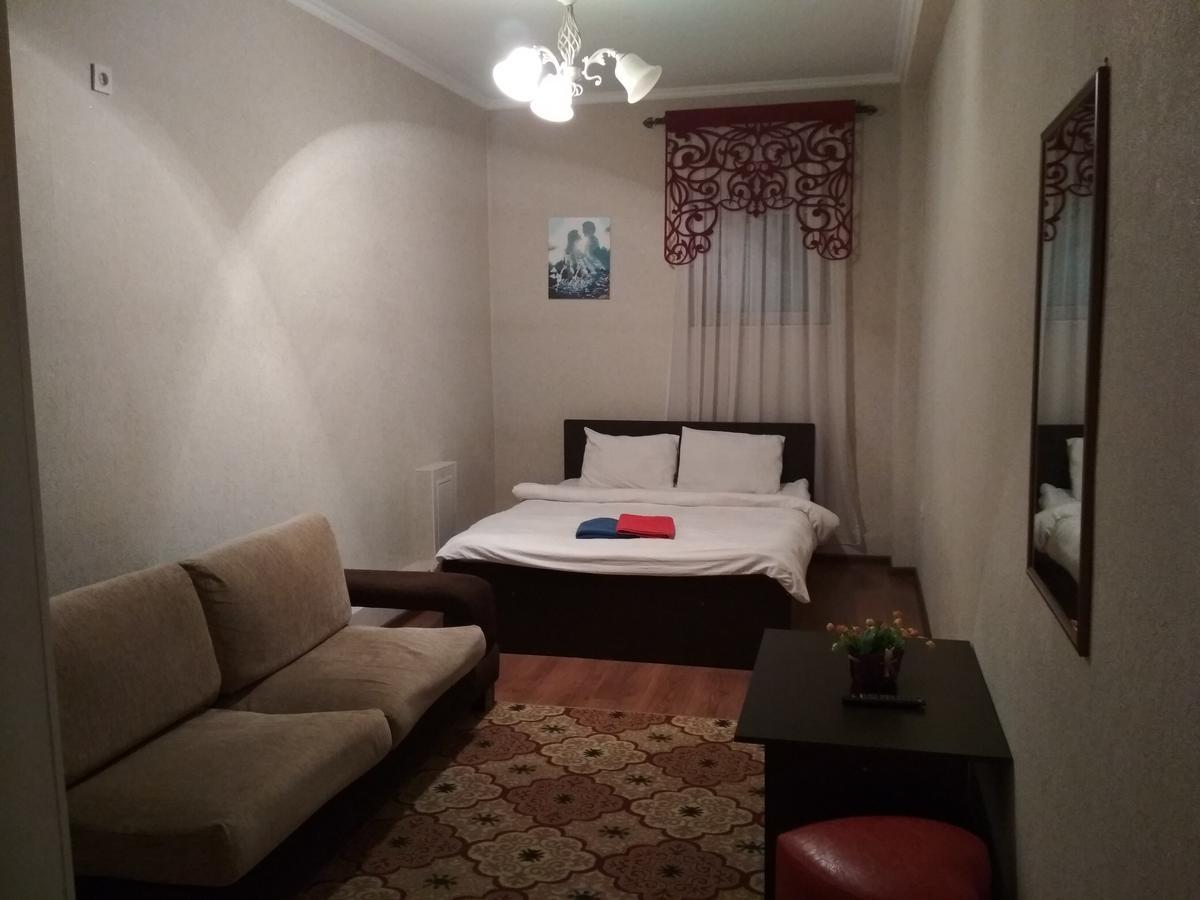 Tumar Hotel Bishkek Exterior photo